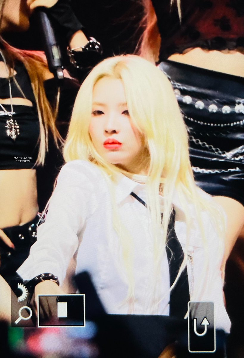 marry_jeon826's tweet photo. 221006 프리뷰

#소연아잘자💜
#전소연 #Soyeon #소연
#여자아이들  #G_I_DLE @G_I_DLE https://t.co/0Ic6MceY8o