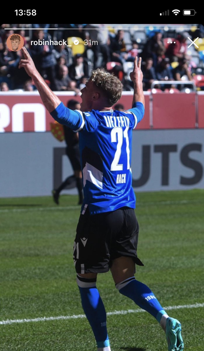 floxCS's tweet photo. Morgen wieder Hack Ball 😍 Er tut mir leid in der Mannschaft… #arminia #freehack https://t.co/AExXc1JZn4