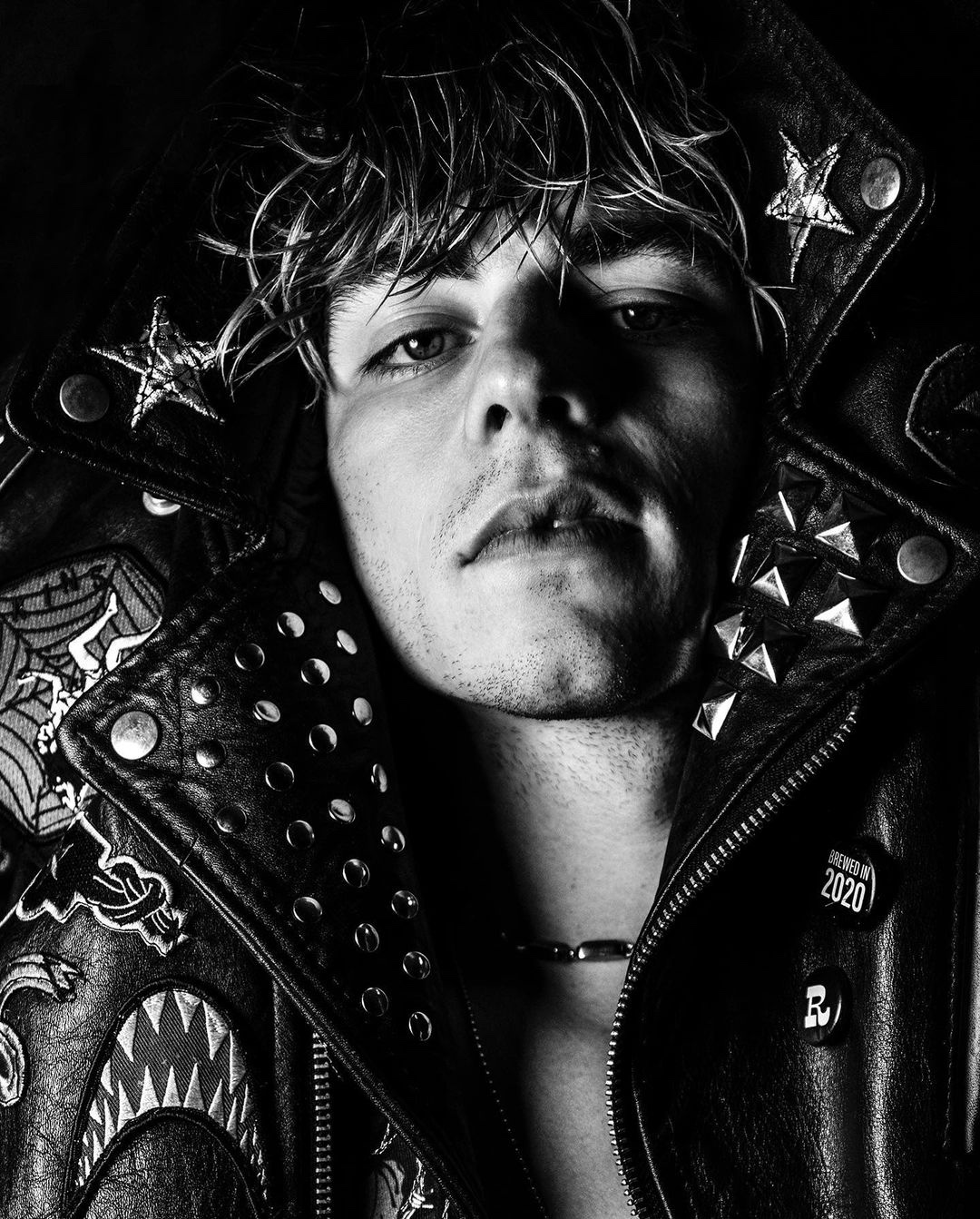Ross Lynch News on Twitter "Ross Lynch photographed by Damon Baker 🖤 (via damon_baker on