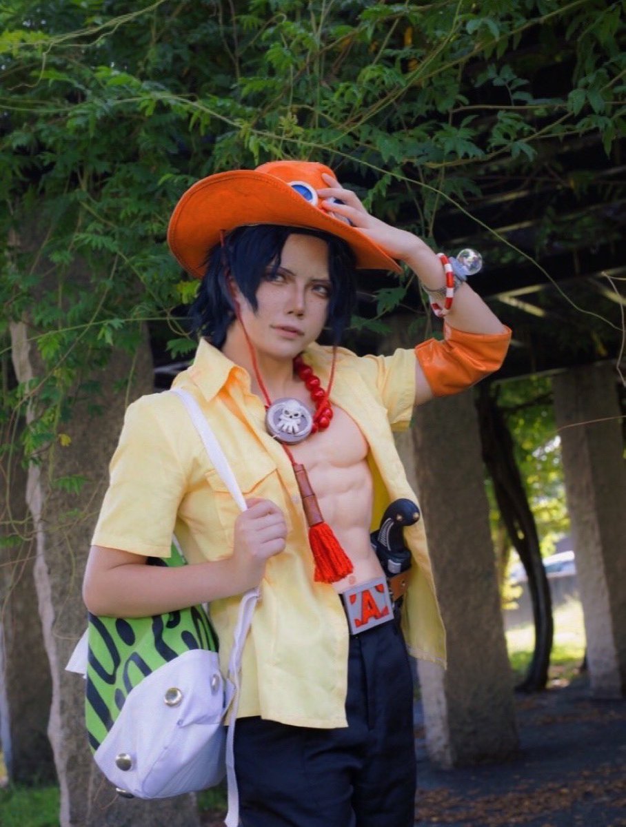 ワンピース エース のイラスト マンガ コスプレ モデル作品 106 件 Twoucan