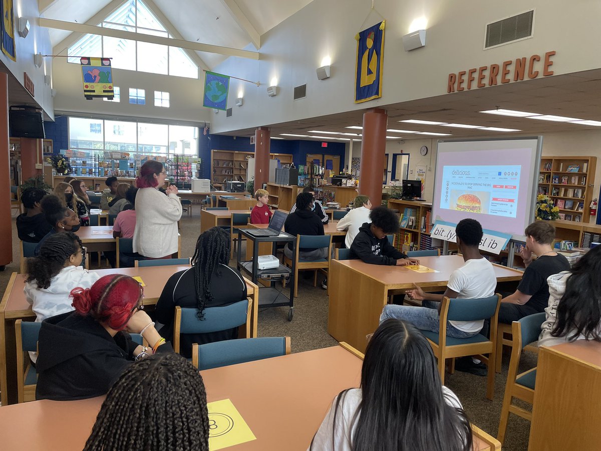 Kirsten Vandegrift tweet media