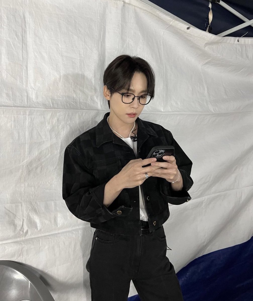 찌누 tweet media