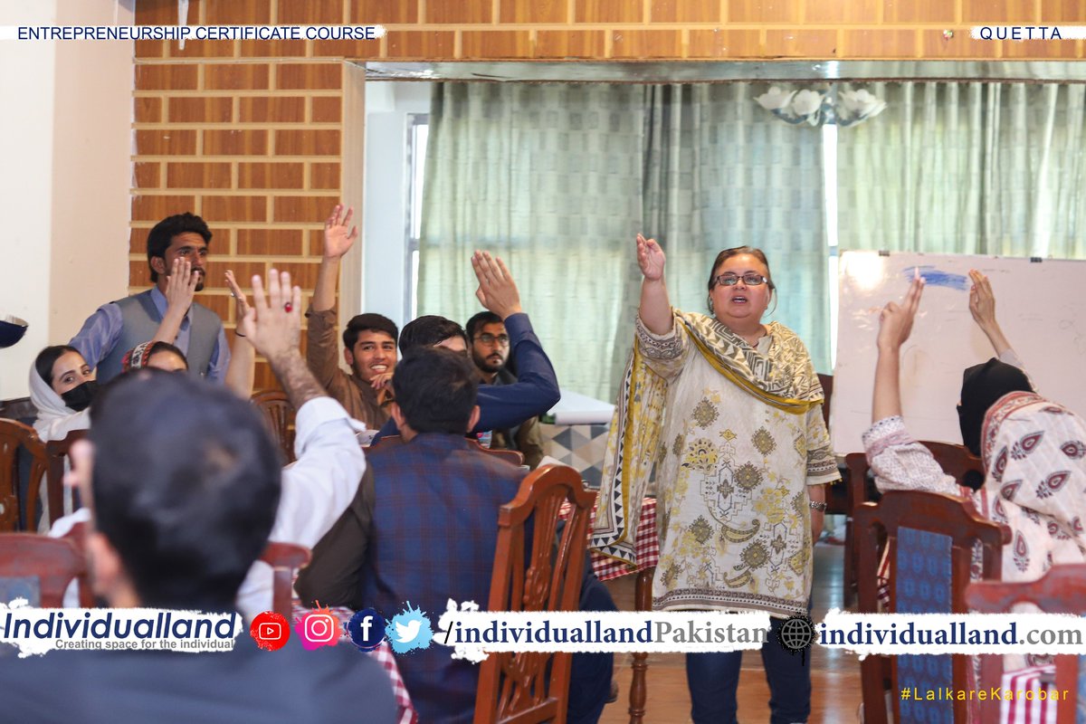 individualland's tweet photo. Pictorial highlights of Day two of 2 days Entrepreneurship certificate course organized by @individualland with the support of @FNFPakistan in #Quetta, #Balochistan. 
 . 

#LalkareKarobar
#Quetta
🧵 https://t.co/6wpWExylkI