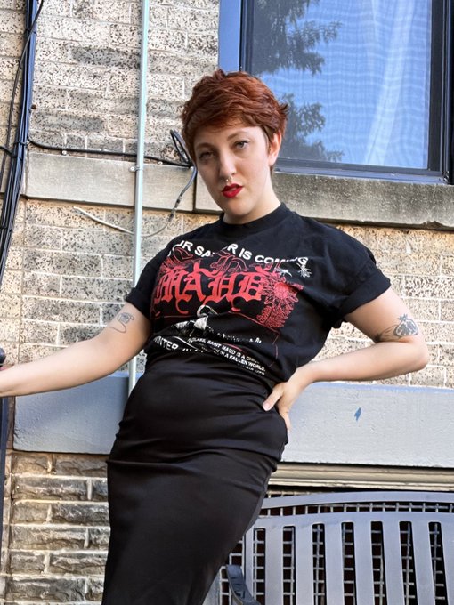 TW Pornstars Ditzy Gitsie 🌈 6.66 OF !!!. The most retweeted pictures