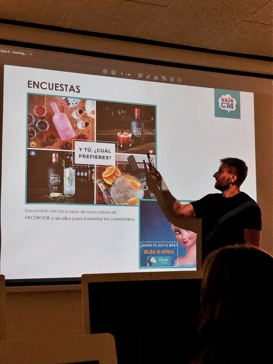 rociomolinerog's tweet photo. Interactuar con los usuarios siempre es una buena opción que deben tener en cuenta las marcas para conocer mejor a sus seguidores 🆒
En la #Clase6 con @jordisanildefon hemos visto diferentes maneras de hacerlo:
➕Juegos
➕Encuestas
➕Sorteos
¿Cuál os gusta más? https://t.co/6Loq72YtHP