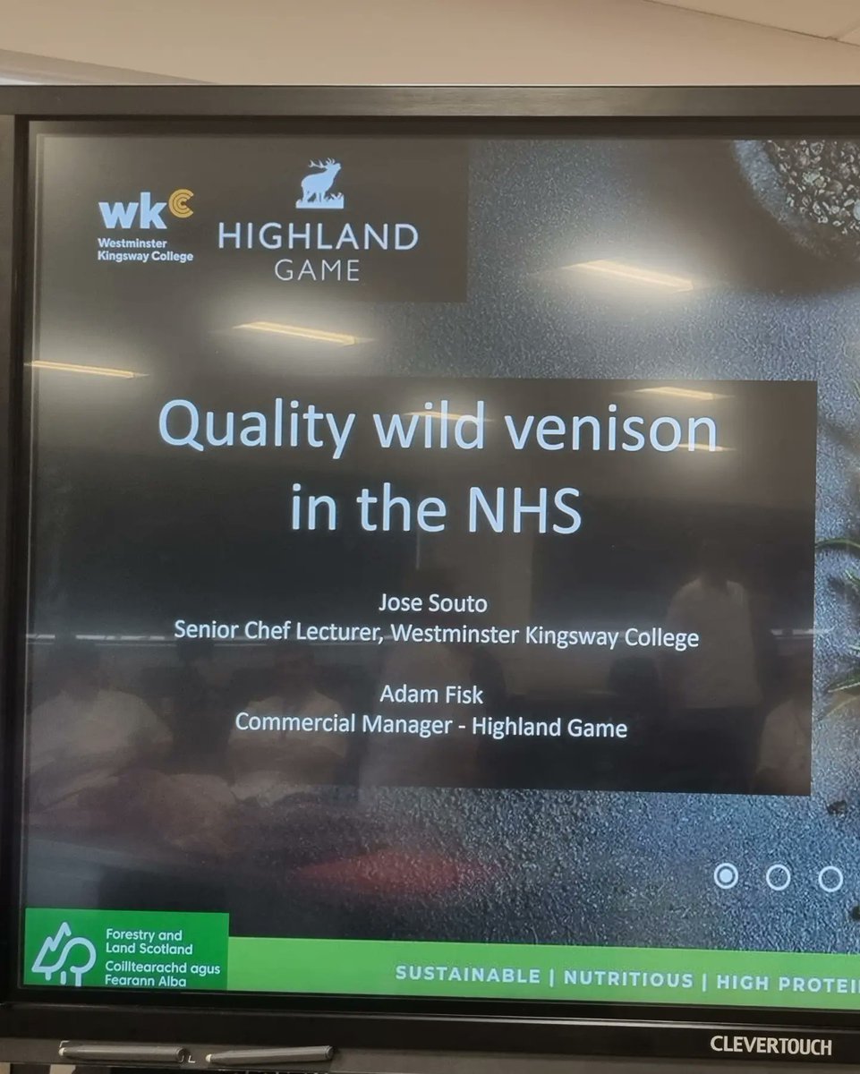 wildfoodboy's tweet photo. Great day working with #highlandgame &amp; #nhschef2022 for NHS chef mentor day helping chefs learn about venison &amp; how good it can be. @Westking we work with our business partners &amp; sponsours as much as they support and help us. #education #venison #chefsschool #workingwithindustry https://t.co/EYObFK1ei5
