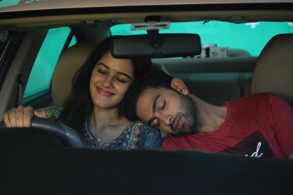 A song sung by <a href="/arrahman/">A.R.Rahman</a> sir and I am in it…🥺
Pinching 🤏 myself a Reality Check #MoreThanADream 🥲❤️

#UyirUrugudhey video song out 
youtu.be/LWQgxJSzDjE