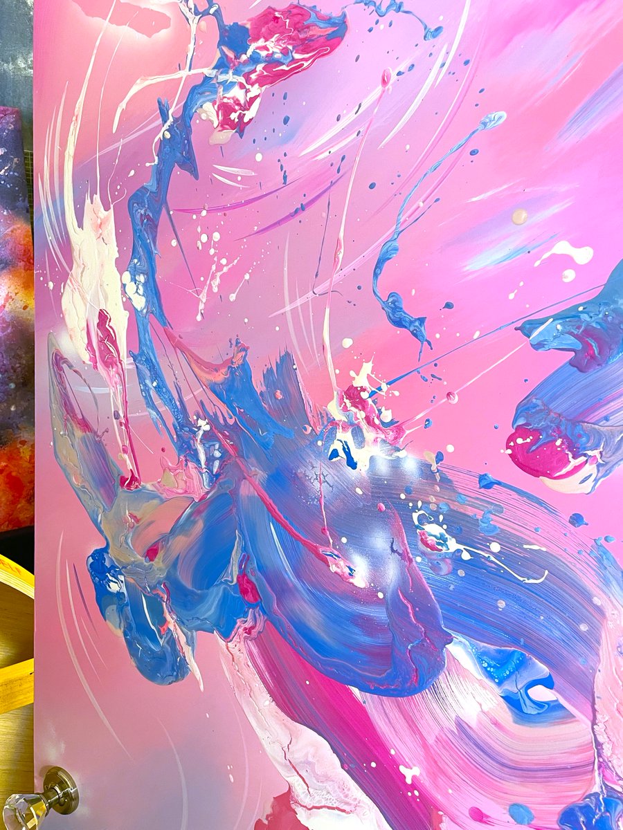 AcrylicAlchemy's tweet photo. Here's a closer look at the "Heaven" sided of my double sided door creation, "Revel-At-I-On Exodus." You can see the BTS footage on IG reels. #art #coolart #uniqueart #differentart https://t.co/Mk21QfL5rt