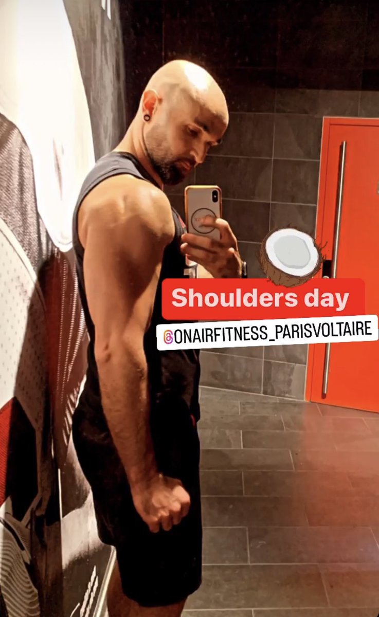 MaxCoachsportif's tweet photo. Shoulders day ! Yes ! Une séance dédiée aux épaules ! C’est le prix à payer pour des épaules fortes, mobiles et en bonne santé !
#maxcoachsportif #training #coachsportif #coachparis #workout #fitnessmotivation #fitness #viesaine #reequilibragealimentaire #programmesportif https://t.co/nE2HuHwnz3