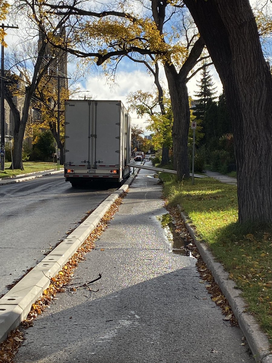 kat_lo__'s tweet photo. When we said ‘don’t park in the bike lane’, this isn’t quite what we meant 😂 https://t.co/3MU5hGUwVX