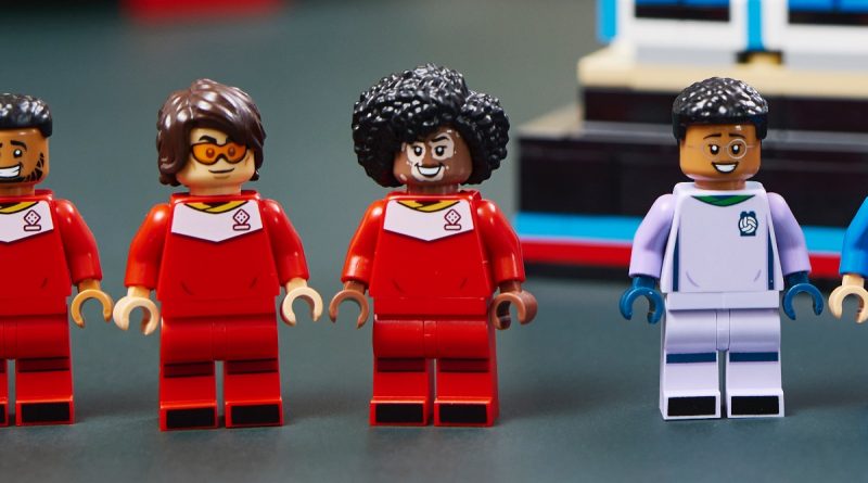 BrickFanatics's tweet photo. As the range of LEGO minifigures becomes ever more diverse, the new 21337 Table Football set includes a character with vitiligo for the first time.
https://t.co/eLURzY8qM1
#LEGO #vitiligo #EveryoneIsUnique https://t.co/SFIsUOiHMc