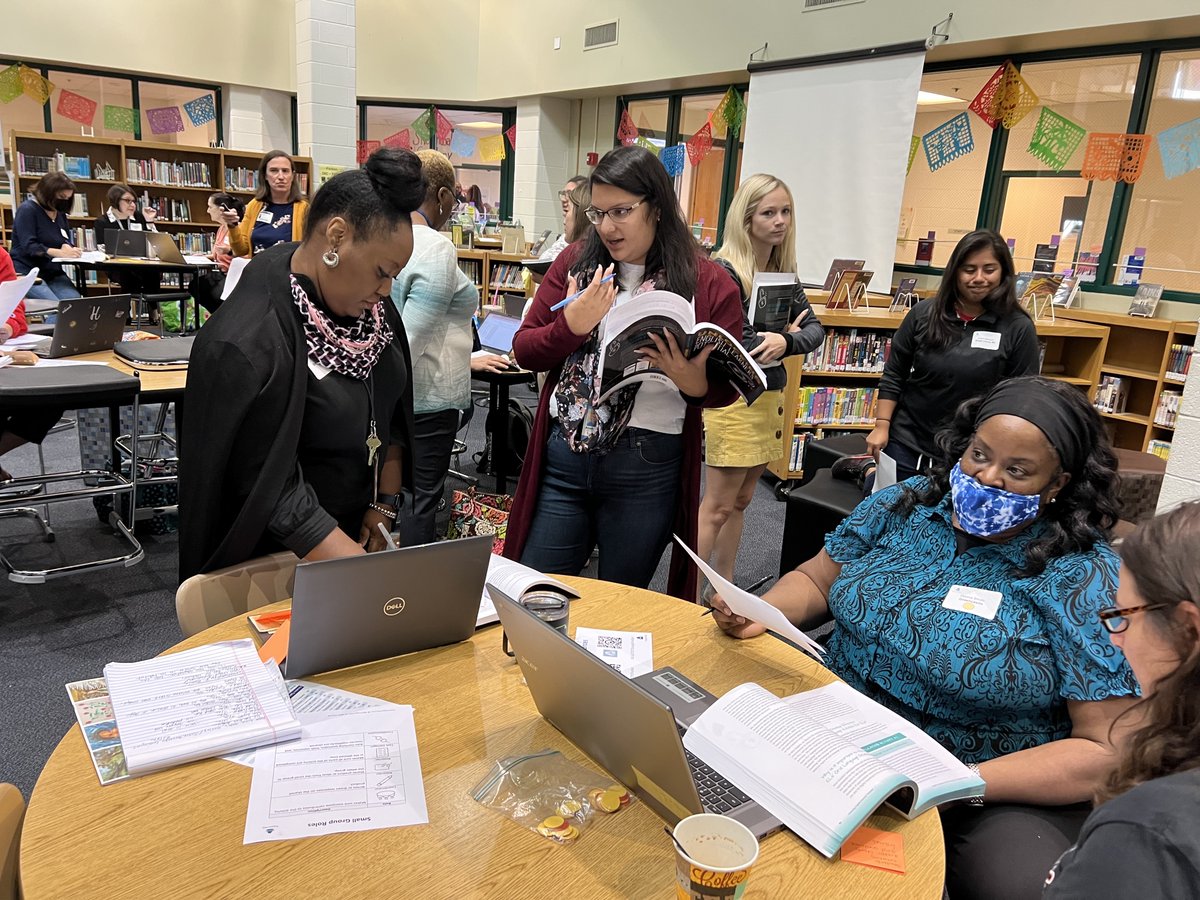 SupportEduc's tweet photo. We 💙 PD days!
Today @DStaehrFenner, @MeghanGSmith, & @educ8orSmith are working with @MCPS on oral language using #UnlockingELsPotential! @CorwinPress
📖➡️ https://t.co/tQfIa41FCL https://t.co/oOEUsFHIBX