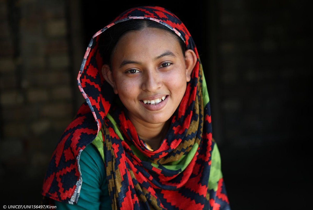 UNICEFBD's tweet photo. When girls thrive, we all thrive.

That's why UNICEF is calling on governments to invest in girls, so they’re equipped with the skills they need to become positive changemakers in their communities.  

#DayoftheGirl https://t.co/tpU3LzPY19