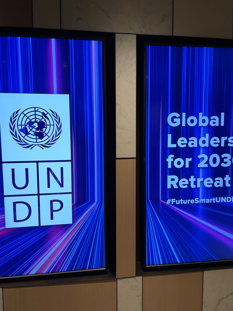 CoL_purpose's tweet photo. Conspiracy of Love was honored to be invited by the UN to create a very special edition of our GoodCon Global Festivals of Good in NY this week.
#GoodCon X @UNDP brought together solutionaries to meet the top 200 UNDP leaders. 🙏🙏🙏
https://t.co/ghKAwtvDCr https://t.co/3qBsLgB4bu