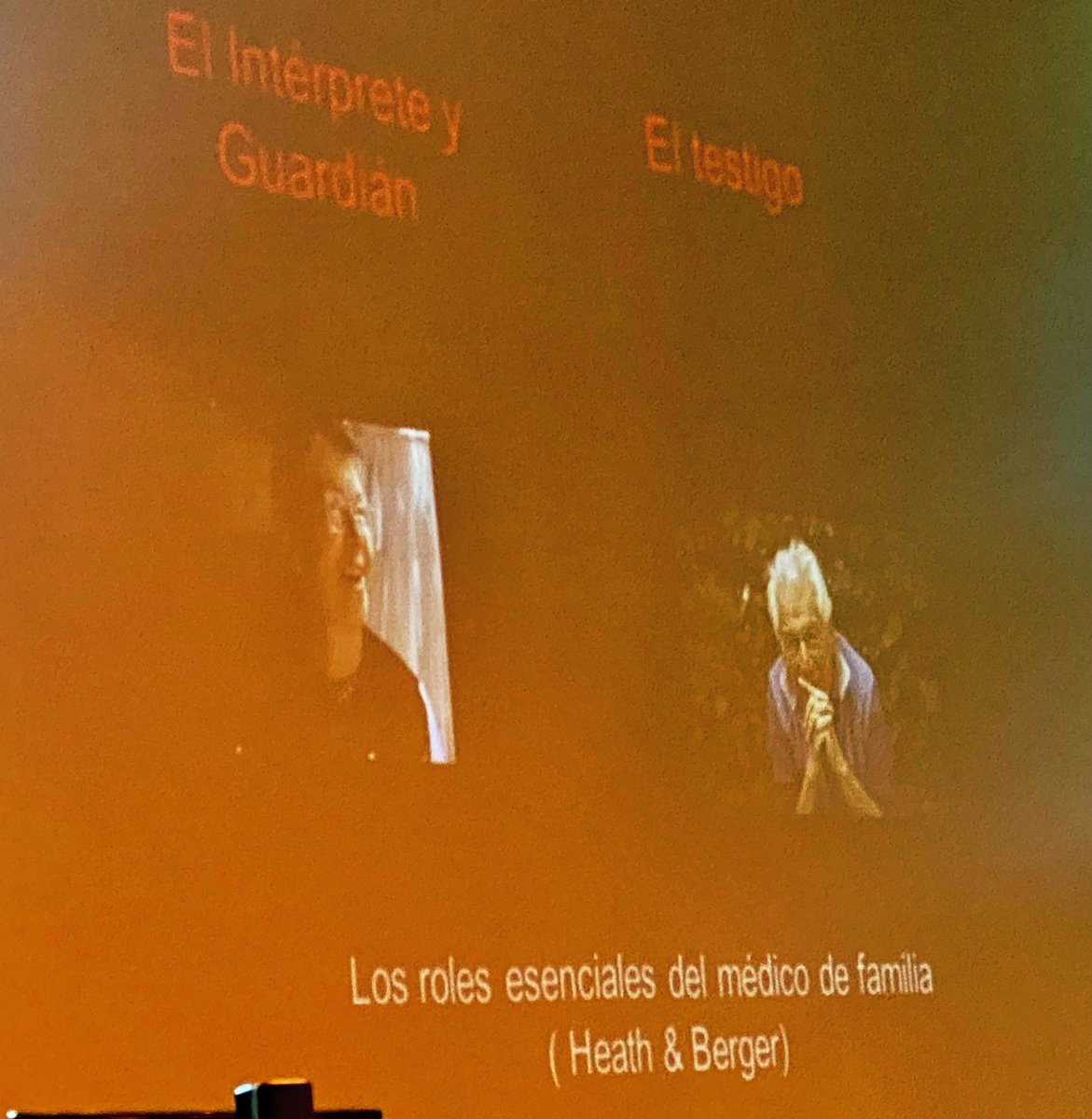 rduror's tweet photo. Tanto @sminue como @gesclinvarela apuntan a necesidad nuevos roles profesionales para atención primaria. Sin renunciar a los roles esenciales médico, médica de familia, citando a @iona_heath y Berger #XCGCatenciónprimaria #elvalordeAP https://t.co/nNd07yPNAP