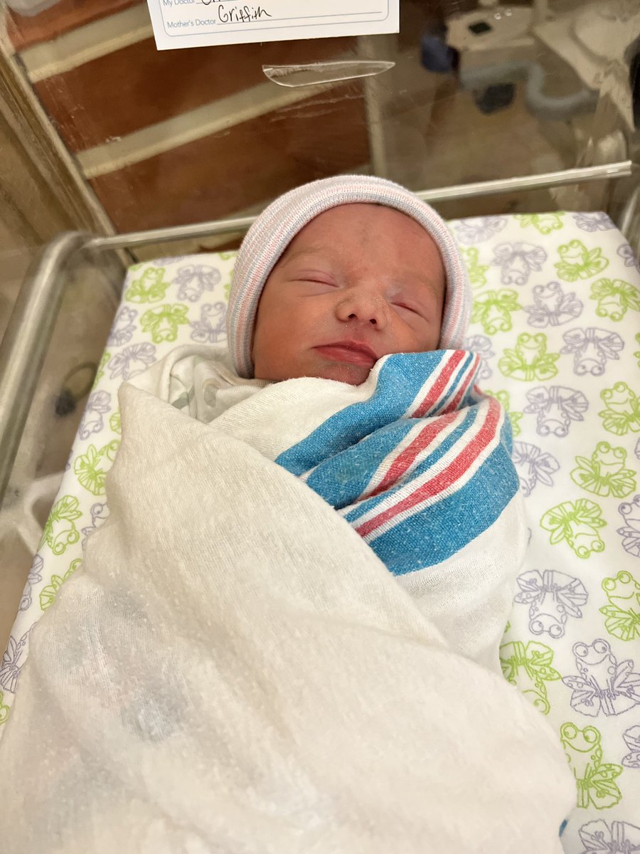 abigailubechtel's tweet photo. Our greatest creation, our world is complete. 💙💙@JosiahBechtel https://t.co/awDm0pbHah