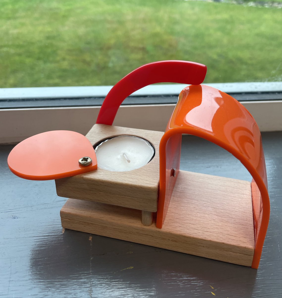 MrsKerrDET's tweet photo. 2nd up is Keira! Her model may be the most creative I’ve seen! The tea light can even be covered when not in use! Keira also finished her plastic to a really high standard!👏🏼 @QahsCdt @qahsinfo https://t.co/Z6XMGRln9G