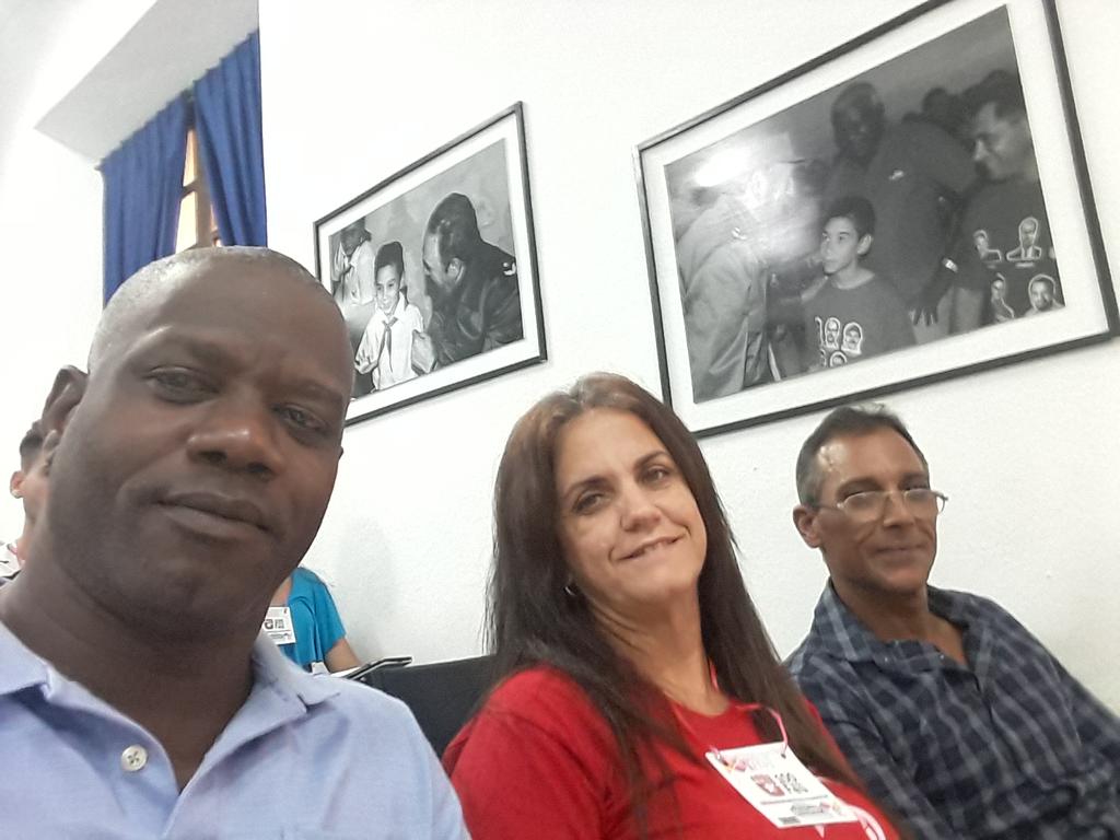 esqjerre's tweet photo. Presidido por la Miembro del Buró provincial del Partido en Matanzas Yuneydis Inbert Chaple seciona la Asamblea 10mo Congreso de la FEU de la Facultad de Ciencias Economicas de la Universidad de Matanzas. #MatancerosEnVictoria @SuselyMorfaG @ChapleImbert @anisleyfuentes1 https://t.co/EoOTcoUatr