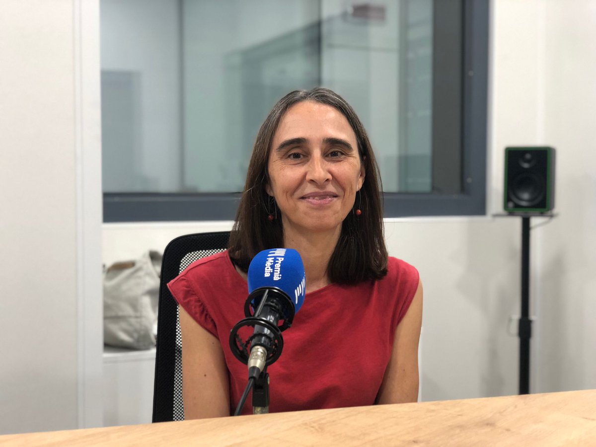 onamaresme's tweet photo. 📱"El programa RULA, implementat a quatre municipis de la comarca, vol promoure la salut i reduir les conductes de risc, com per exemple l'addició a les drogues o pantalles, posant el focus en la població jove i adolescent".

🎙️Nati Puvill, tècnica de joventut @ccmaresme https://t.co/qe6cVZYyYG