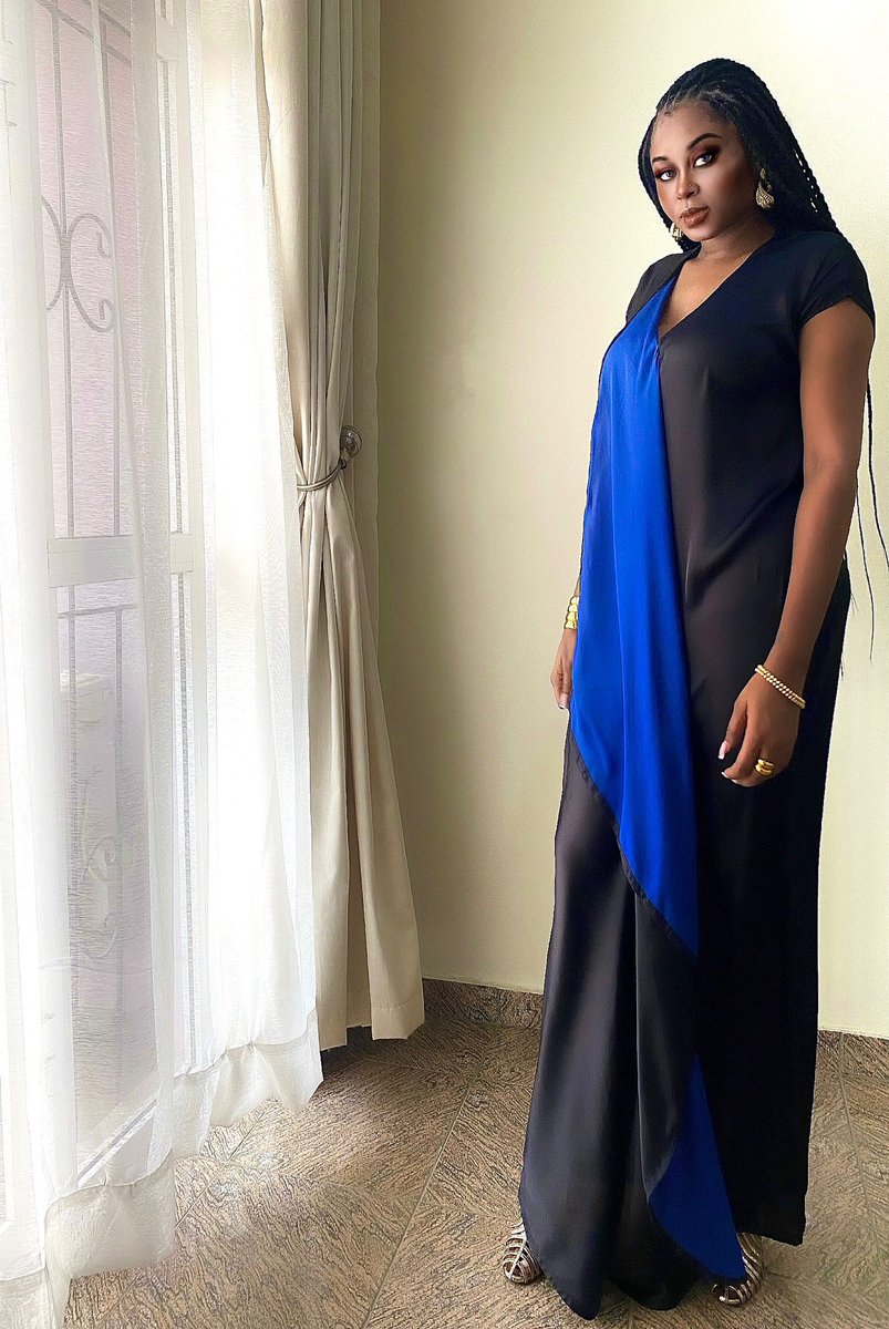 Pridadosoffici2's tweet photo. Hey girl, 

Where would you wear these looks from our Fresher collection to? 

Look 1: LAILA set: N29,500
Look 2: RUHASH set: N28,000
Look 3: NIA set: N27,500
Look 4: ZAZA Kaftan: N23,850 https://t.co/zvcu4m47Ky