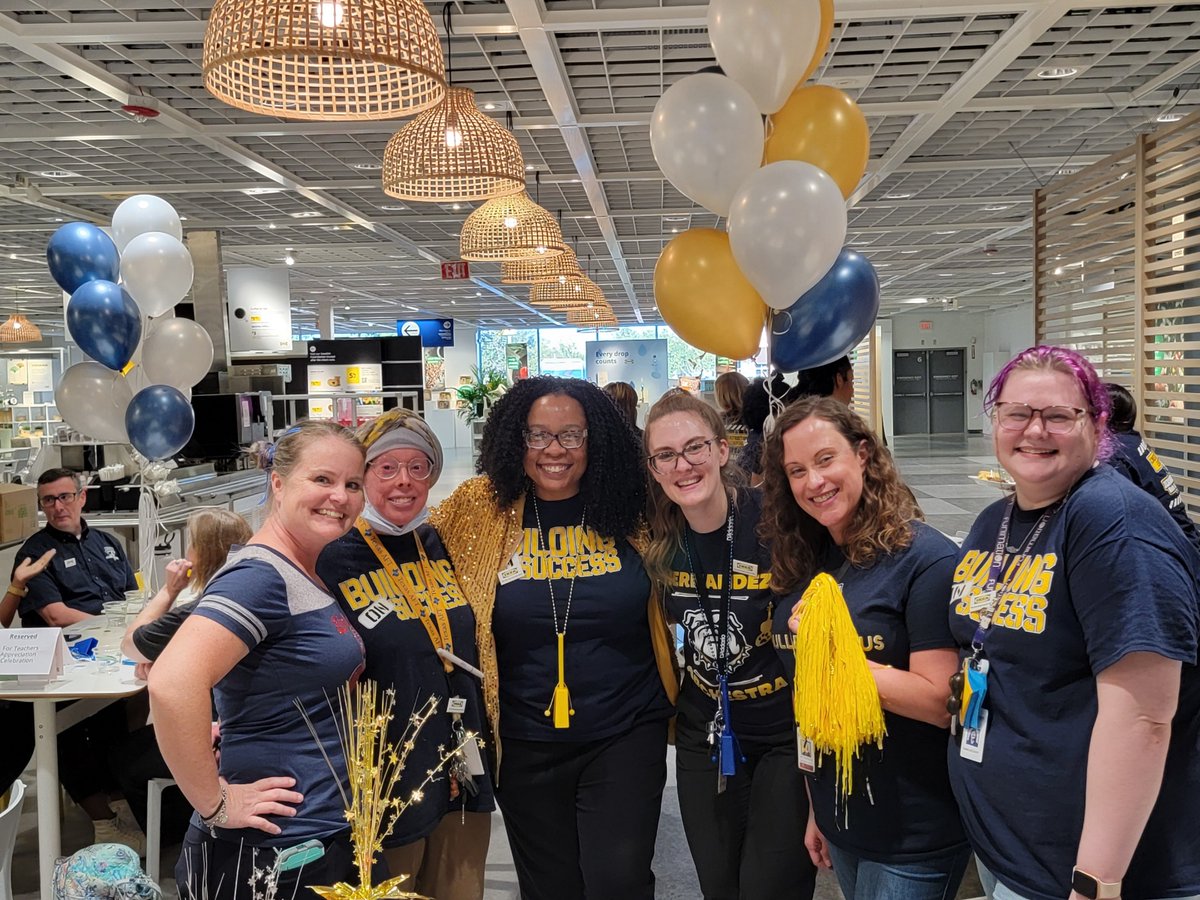 HernandezMS tweet media