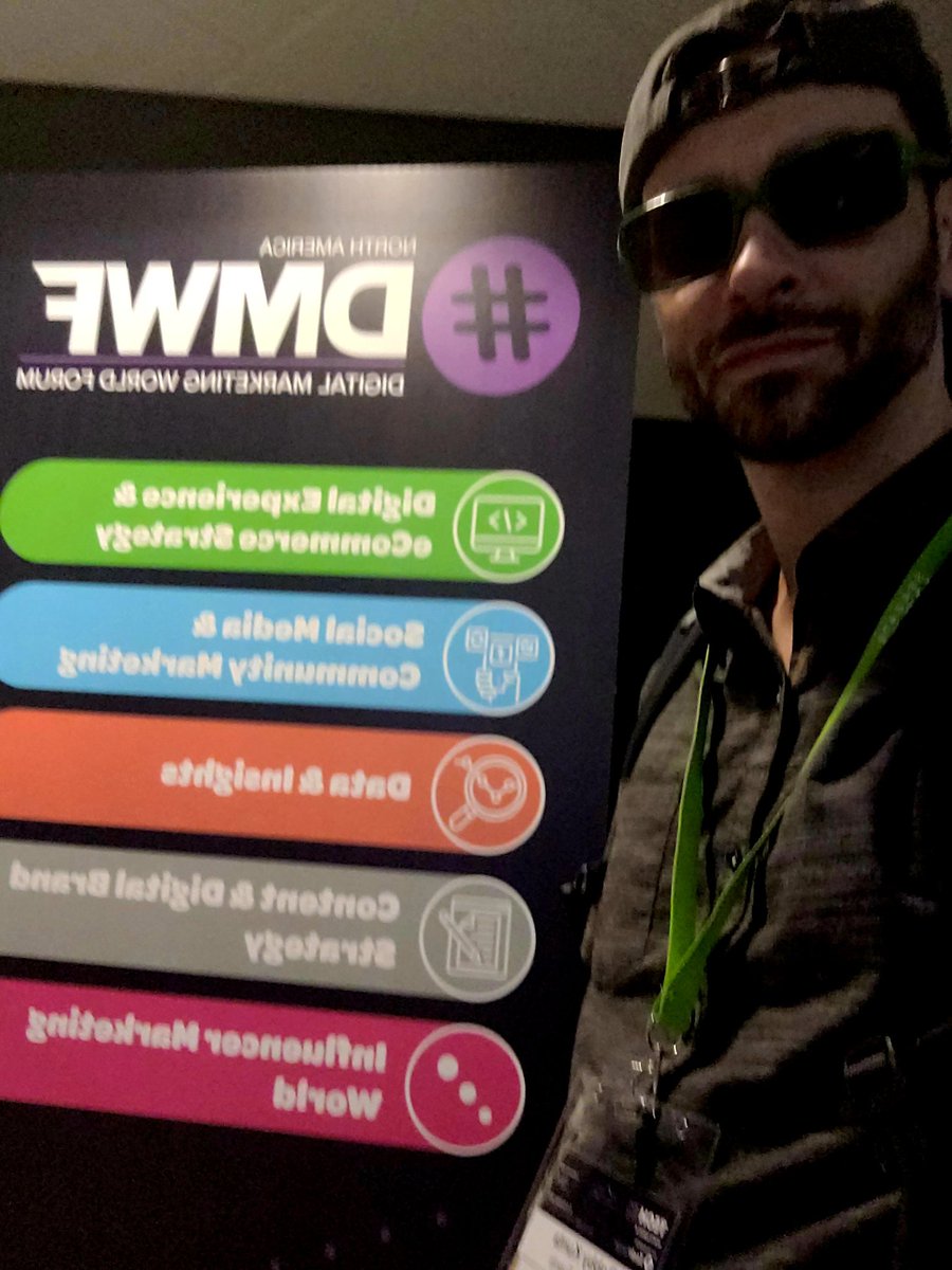 TheKuntaMC's tweet photo. At #DMFW... ✈️ 🧠 📚 🚀
#DigitalMarketing #SocialMedia
#ContentStrategy #Marketing
#CommunityManagement
#NonFun! ...more than events. https://t.co/gb5xTXSKjp