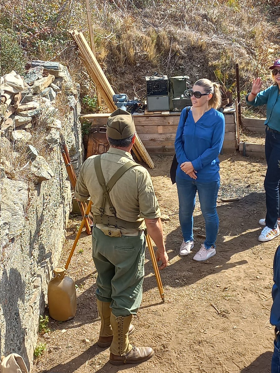 Prefet2B's tweet photo. #79e #anniversaire de la #libération de la #corse
A STRADA DI A MEMORIA 06-10- 22 
« Des hommes et des lieux » 1943
Mme M.CHAPEY, directrice de cabinet de @Prefet2B a participé à l'opération mémorielle pédagogique et intergénérationnelle. Voyage dans le temps riche en émotion. https://t.co/CeFlWLf0D5