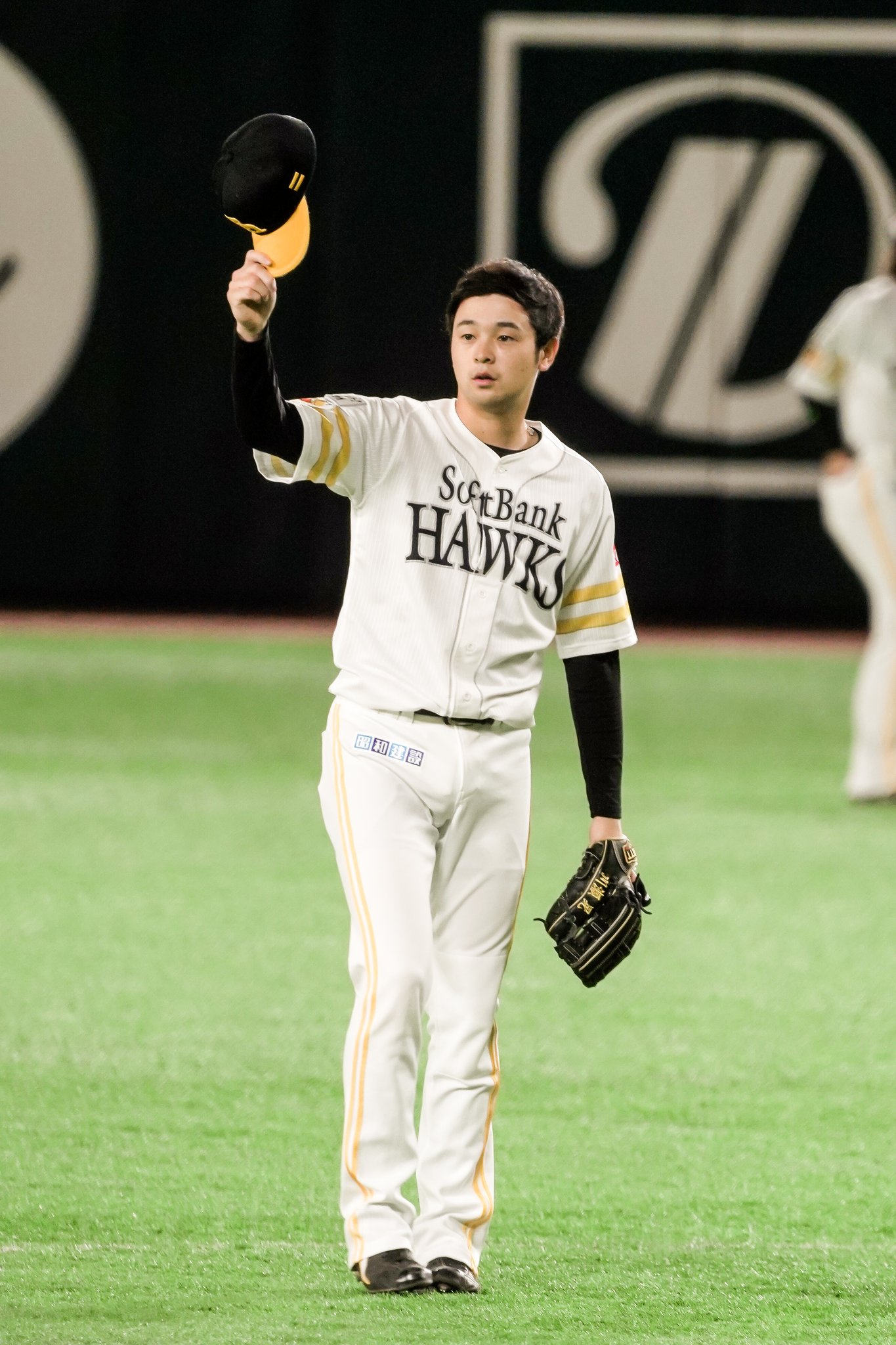福岡ソフトバンクホークス 川瀬晃選手着用・使用済アンダーシャツ