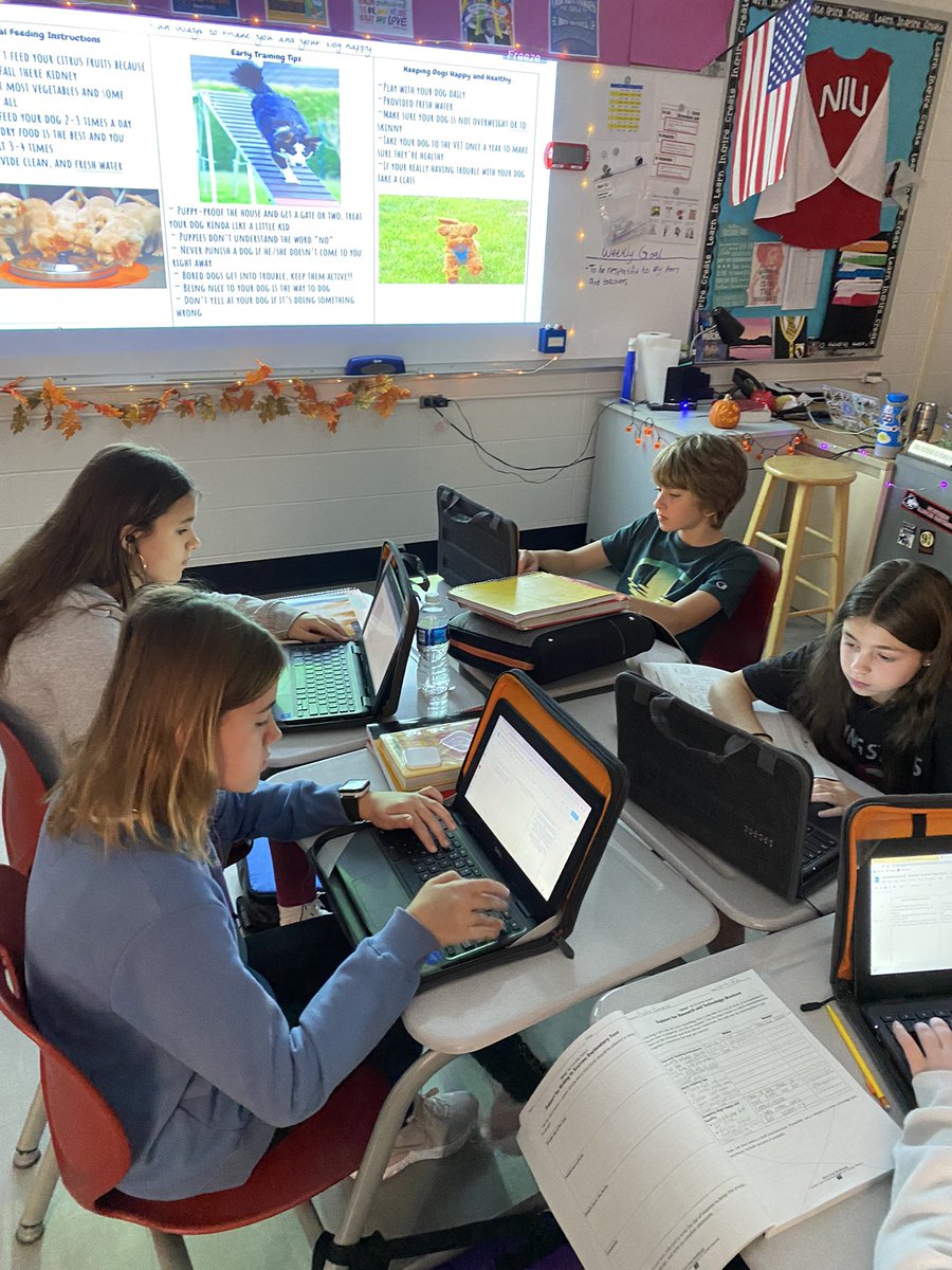 TeachFelsenthal's tweet photo. Today, students are taking their research and creating brochures about taking care of puppies, which is based off of the short story we read earlier this week. #D57Learns #D57Creates https://t.co/gb9ZiSrQSe