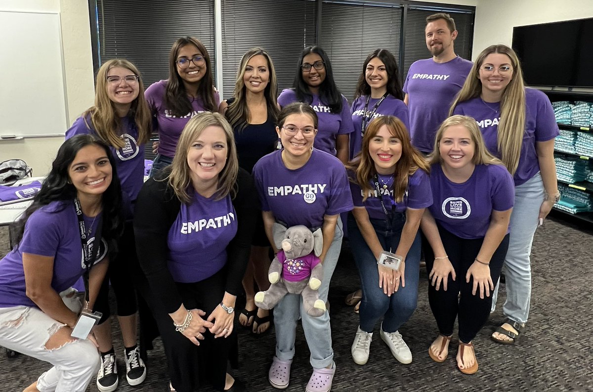 bloom365 tweet media