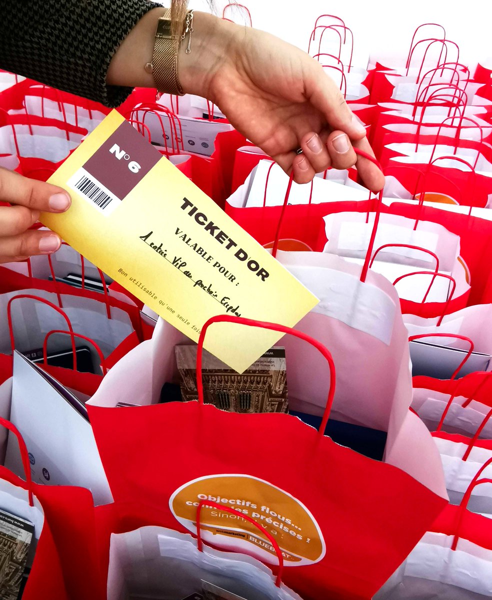 Cette année, on a glissé des tickets d'or dans les sachets de goodies partenaires, distribués à nos participants à l'#Erepday 🎫

C'était l'occasion de gagner une place V.I.P pour la prochaine édition... On est curieux de savoir qui sont les heureux gagnants ? 👀