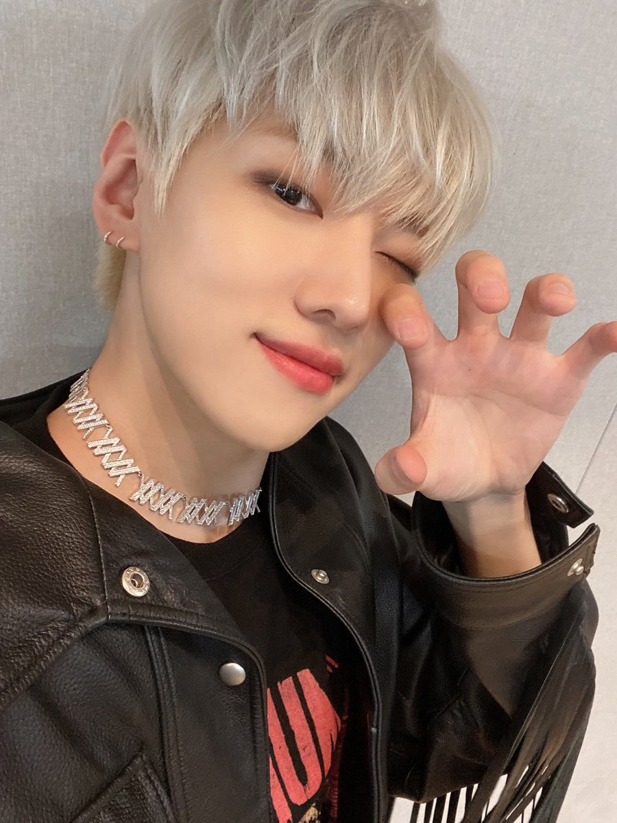 DKZ OFFICIAL tweet media