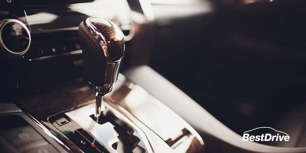 BestDrive_Conti's tweet image. #Vehículo En #BestDrive 🔧 nos mola contaros conceptos específicos del mundo del motor.🚙 ¿Sabéis qué es el  #DobleEmbrague? 

El objetivo es evitar brusquedades en la transmisión o rozamientos de los piñones.

Descubre más aquí: diariomotor.com/que-es/mecanic…

#YouDriveWecare