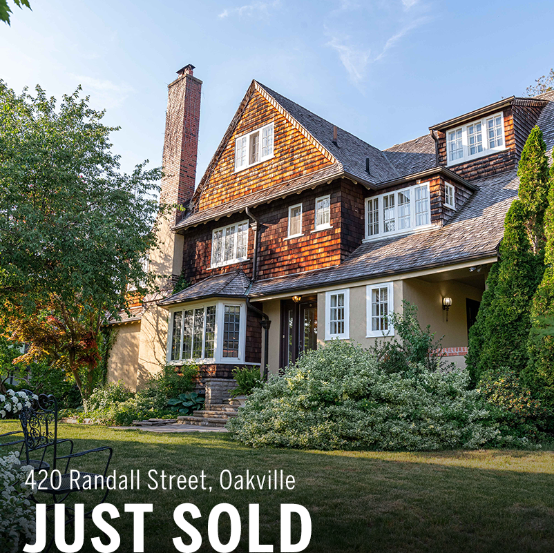 #SOLD It took some time to find the perfect buyers for this beauty, but that is ok. We finally did. 🥳 Local buyers who love Old Oakville. We could not be happier. 😁 Thanks to our colleagues at <a href="/GoodaleMiller/">Goodale Miller Oakville Luxury Real Estate</a> who acted for the buyers. 👩‍💼 We will miss you E and J. 👋