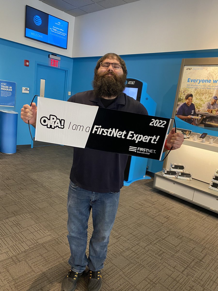 Look at this! <a href="/JoshFreas/">Josh Freas</a>  celebrating  being a FN Expert! Congratulations! <a href="/OHPAunstOHPAble/">#unstOHPAble</a> <a href="/keroninc/">Keron Incarnato</a> <a href="/kuhn3/">Kevin Kuhn</a> <a href="/Matt__Rash/">Matt Rash</a>