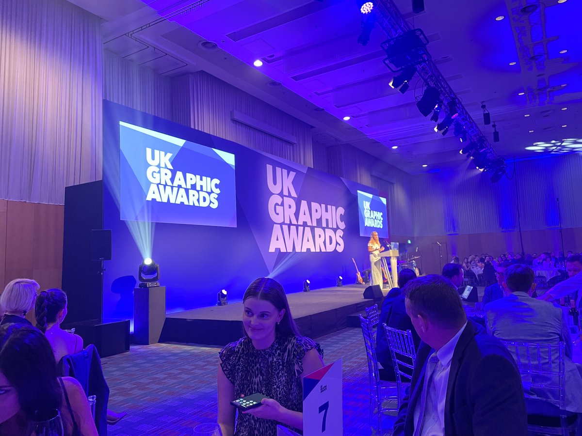 FabriplasL's tweet photo. Great to see 'old friends' and make new ones at the UK Graphic Awards last night in Manchester!  Thank you to all those at the table and Antalis who invited me and hosted the evening!
#ukgraphicawards #fabriplas #creativegraphicsnw #antalis #wideformatprint https://t.co/RZimCQhxQA
