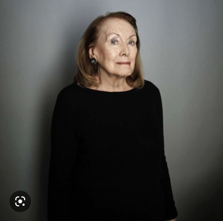 yvesazeroual's tweet photo. Pourquoi n’ai-je jamais rien lu #AnnieErnaux ? En 2017, elle cosignait dans #LeMonde, 1 tribune de soutien à  l’antisémite #HouriaBouteldja et en 2018, elle signait 1 pétition pour boycotter la saison culturelle croisée France-Israël. Ceci explique cela. https://t.co/6vuMAHuMNM