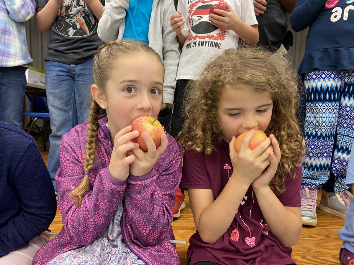 FCPS FoodService tweet media