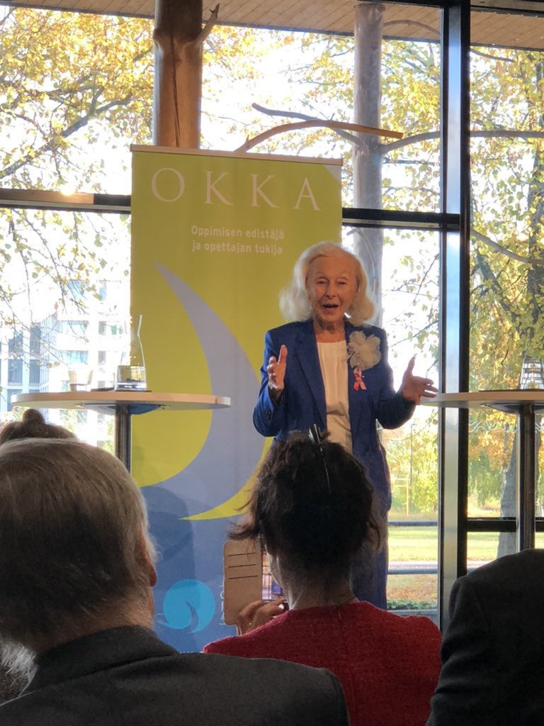 tanjatuulinen's tweet photo. Nostattava pÀivÀ OKKA-sÀÀtiön juhlassa. HyvÀÀ keskustelua, hyvÀÀ tekevÀÀ kulttuuria, tÀrkeitÀ aiheita, hieno paikka, monia tapaamisia. Ei ehtinyt twiittaillakaan ennen kuin nyt kotimatkalla.
YhdessÀ maailman haasteiden kimppuun.
#OKKA25 https://t.co/aI80AP81iz