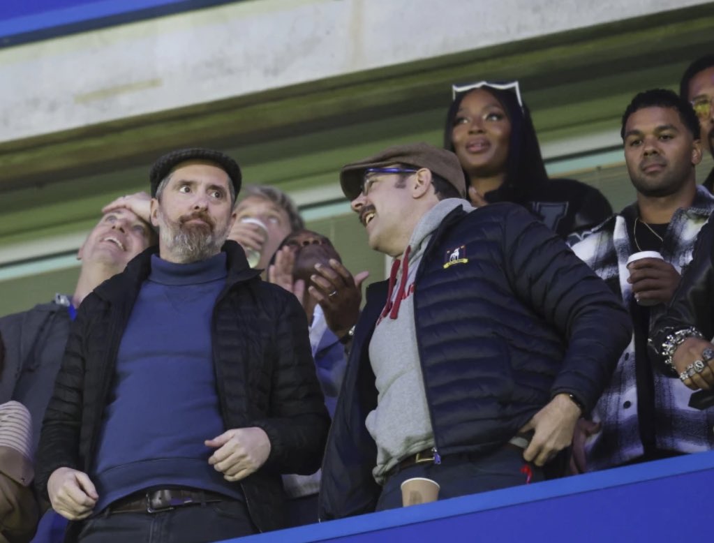 EmenaIo's tweet photo. Ted Lasso &amp; Coach Beard watching Chelsea smash AC Milan. https://t.co/tQ7AKvwwHs