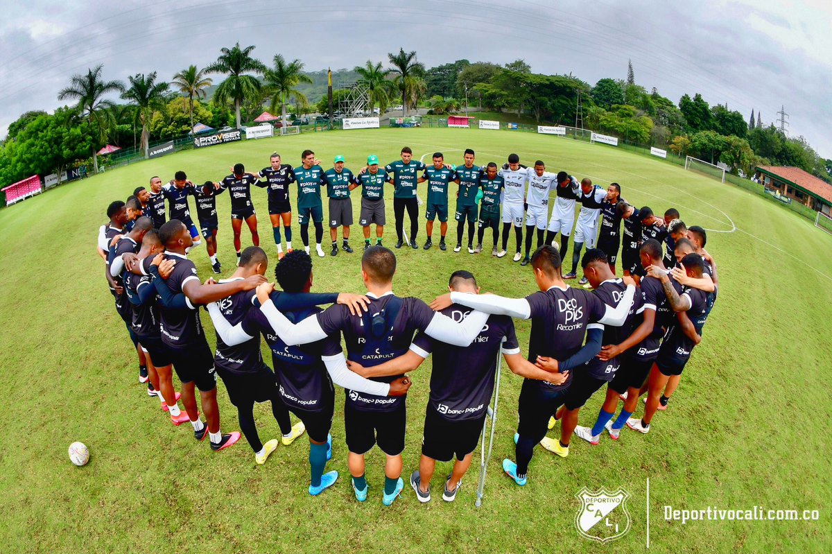 DeportivoCaliCP's tweet photo. 🇳🇬 𝐕𝐀𝐌𝐎𝐒 𝐂𝐀𝐋𝐈 🇳🇬 https://t.co/wBC1FiyF1X