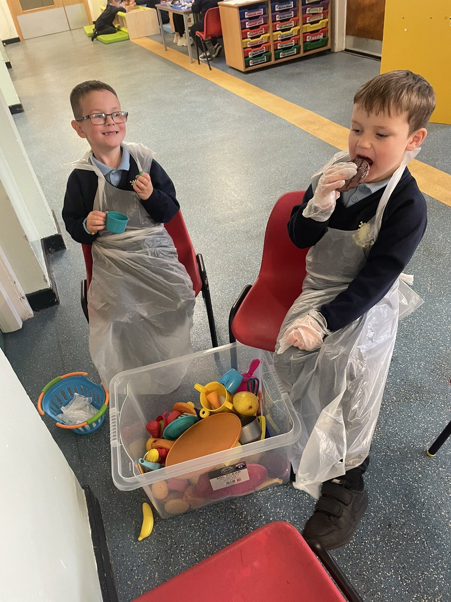 StJosephsWDC's tweet photo. The bins are full… time for a tea break 😆 https://t.co/n4W1Yx29o6