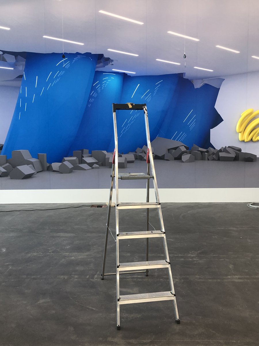 Almost there! 
#DYOR @KunsthalleZH 
Join us for the exhibition opening
Tomorrow, October 7, 6-9 pm
#cryptoart #exhibition #blockchain #nft