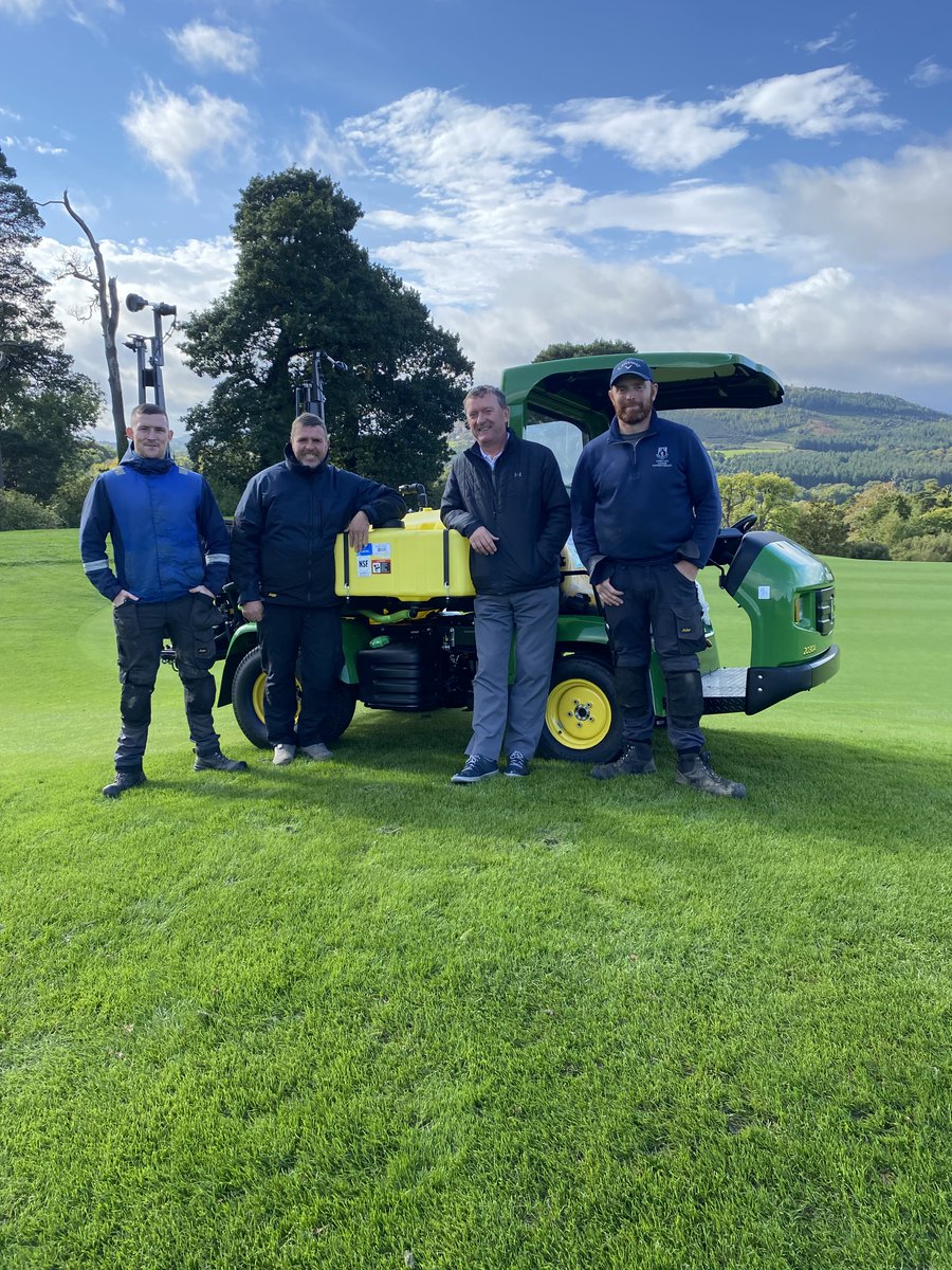 GM James Murphy, Course Superintendent John Bishop and 2 Spray Technicians Dave & Eddie from @BrayGC 
taking delivery of a new @JohnDeere  2030A ProGator & HD200 Autorate Controlled Spray Rig.

#nothingrunslikeadeere
#JohnDeere #johndeeregolf
#greenkeepingireland