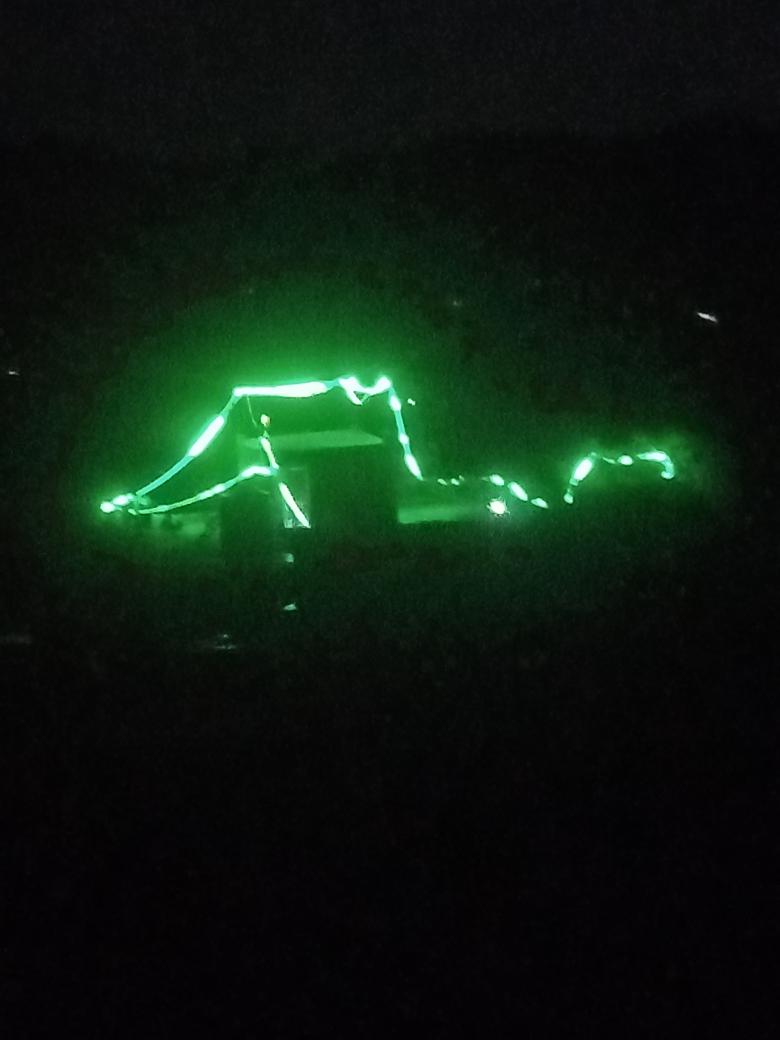 “كُن نافعاً ولو بِالنية ، فإن الله إذا رأى فيك خيراً ، يسّرك للخير ."💛.