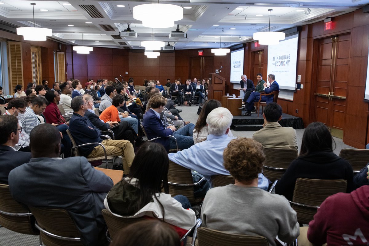 HarvardMWC's tweet photo. Thank you to all who joined for the Reimagining the Economy launch, including our speakers @hboushey46, @RoKhanna, @dsallentess, &amp; Ed Glaeser in conversation with @gordon_h_hanson &amp; @rodrikdani. Learn more about Reimagining the Economy on their new site: https://t.co/RtIJrpMBZG https://t.co/cMoLodF683