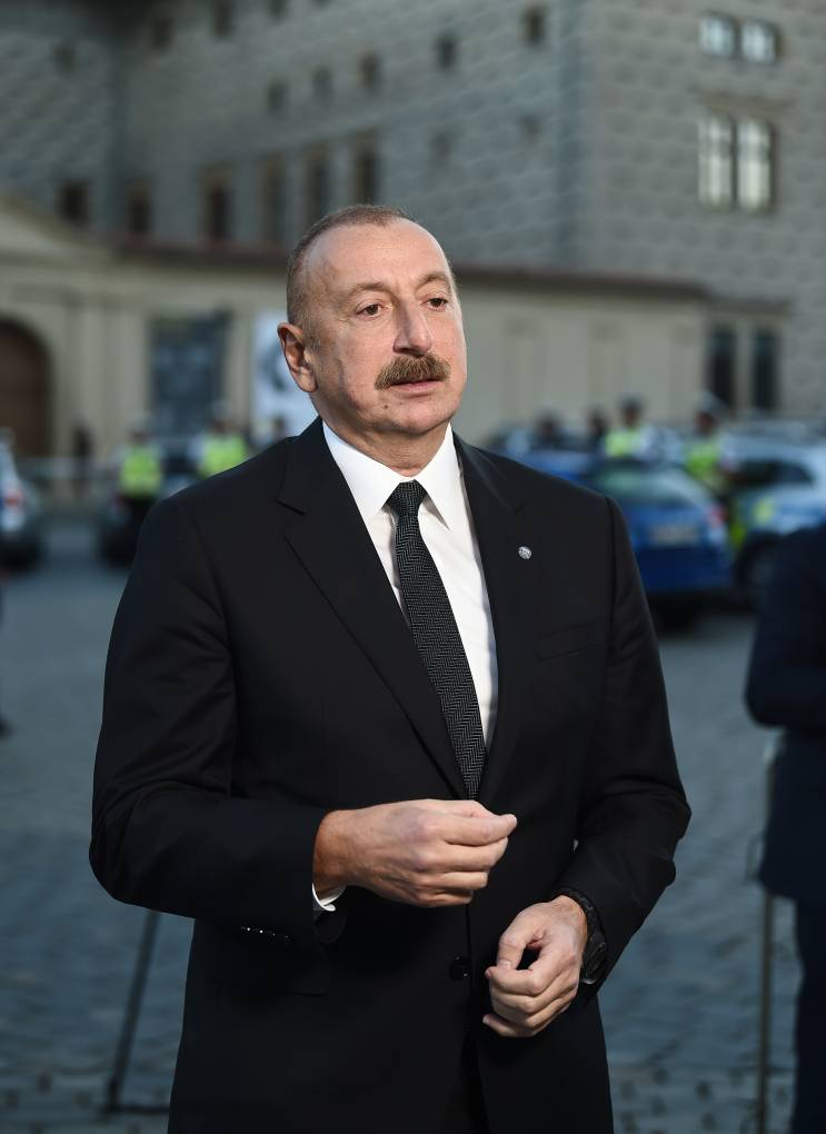 icunion_az's tweet photo. President Ilham Aliyev 🇦🇿:
- #Armenia|n terrorism against #Azerbaijan continues &amp; must be stopped;
- I hope that we're slowly getting closer to peace;
- Today, 🇦🇿's energy resources are in greater demand in #Europe;
- We plan to at least double gas exports to Europe.
@presidentaz https://t.co/APJWX4vmAY