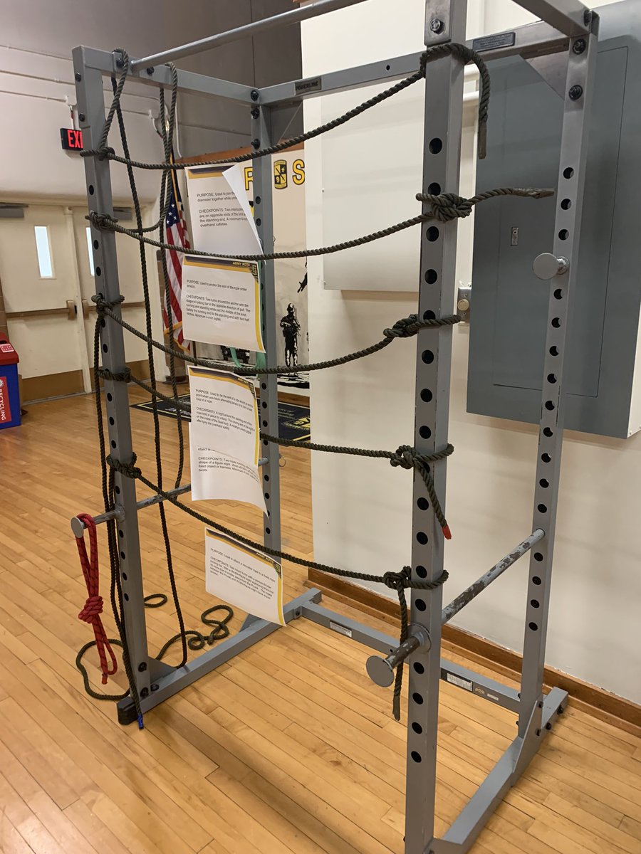 KU_ArmyROTC's tweet photo. Knot something you see everyday. Knot tying practice!#itssecure #leaderswanted #knottying https://t.co/KqDKuQAWmY