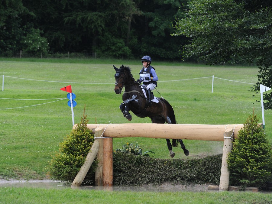 Ros Canter and Pencos Crown Jewel win the 2022 EHOA Members League
Click here for more information 
ehoa.org