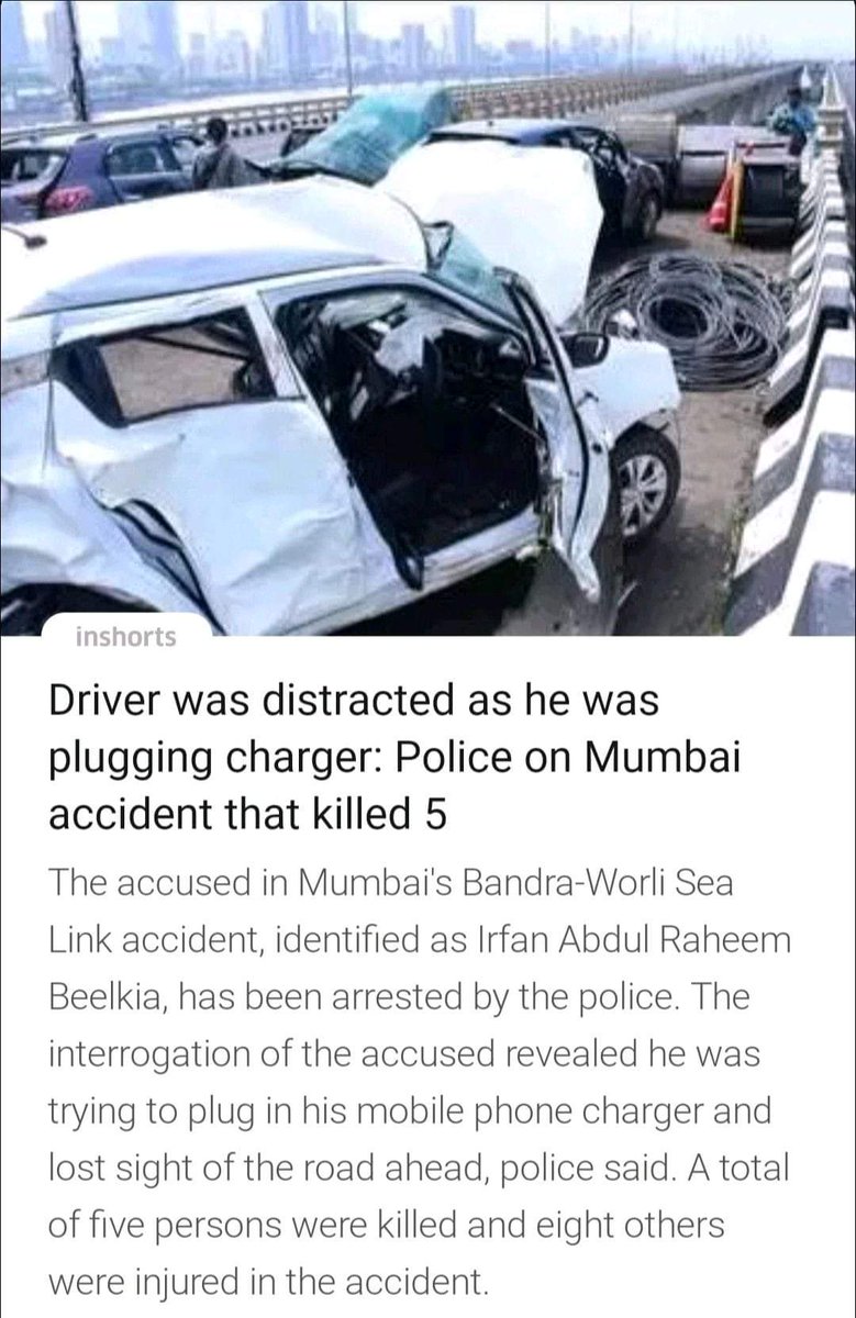 PeoplesTrustJai's tweet photo. We have to give serious thought to such #distractions and #habits we do while #driving... Is #life so #cheap for us??? #Think...
#Distractiondriving https://t.co/VsT3mGEsup
